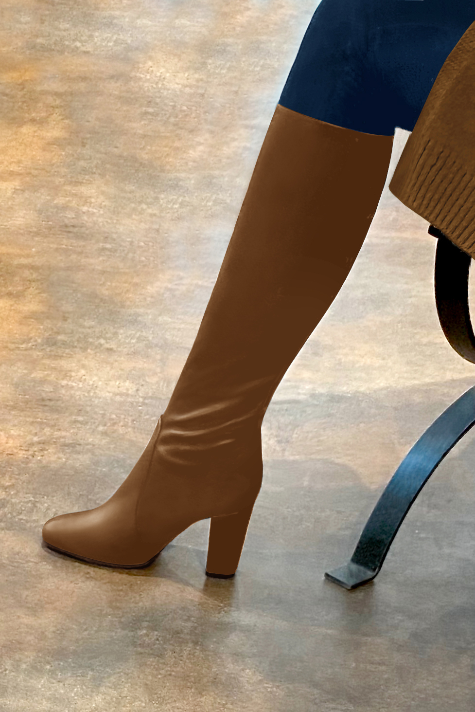 Caramel brown women's feminine knee-high boots. Round toe. High block heels. Made to measure. Worn view - Florence KOOIJMAN